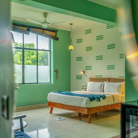 ניו דלהי Minimalist One Hauz Khas Village מראה חיצוני תמונה
