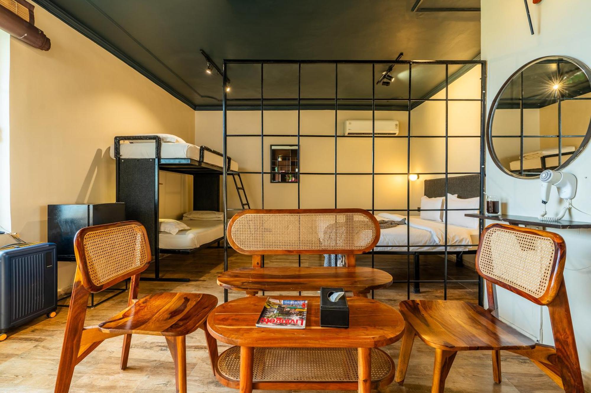 ניו דלהי Minimalist One Hauz Khas Village מראה חיצוני תמונה