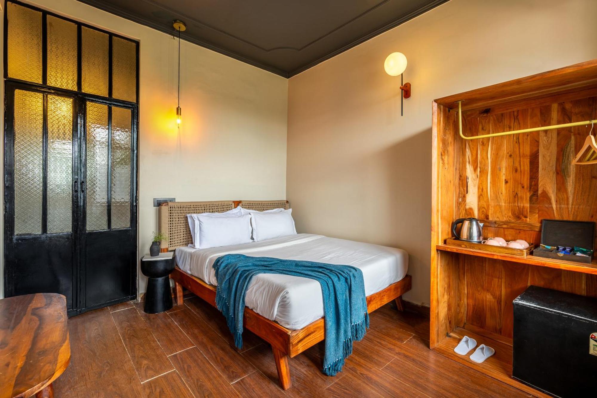 ניו דלהי Minimalist One Hauz Khas Village מראה חיצוני תמונה