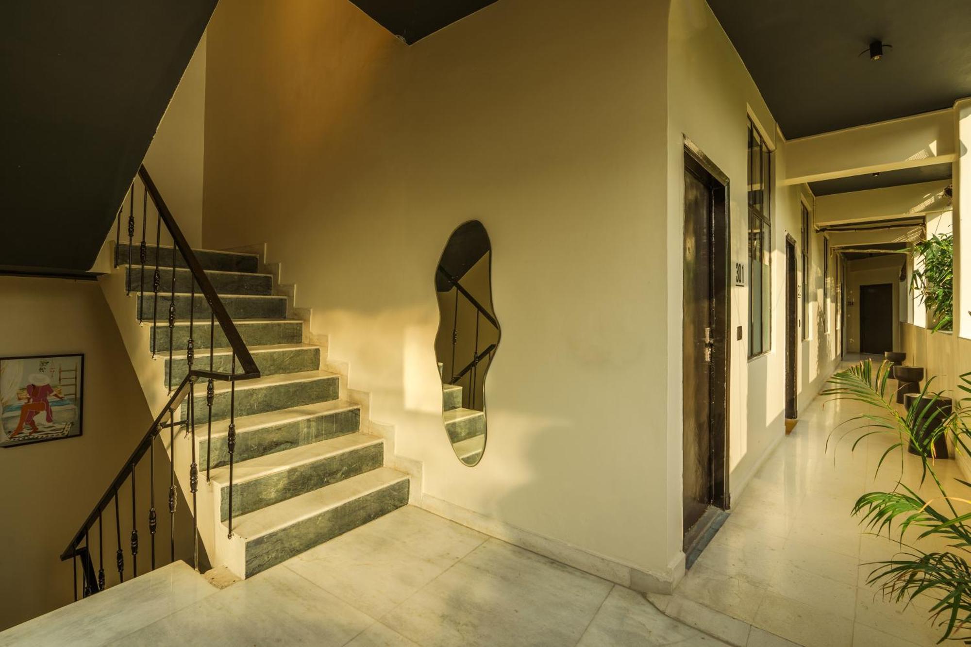 ניו דלהי Minimalist One Hauz Khas Village מראה חיצוני תמונה