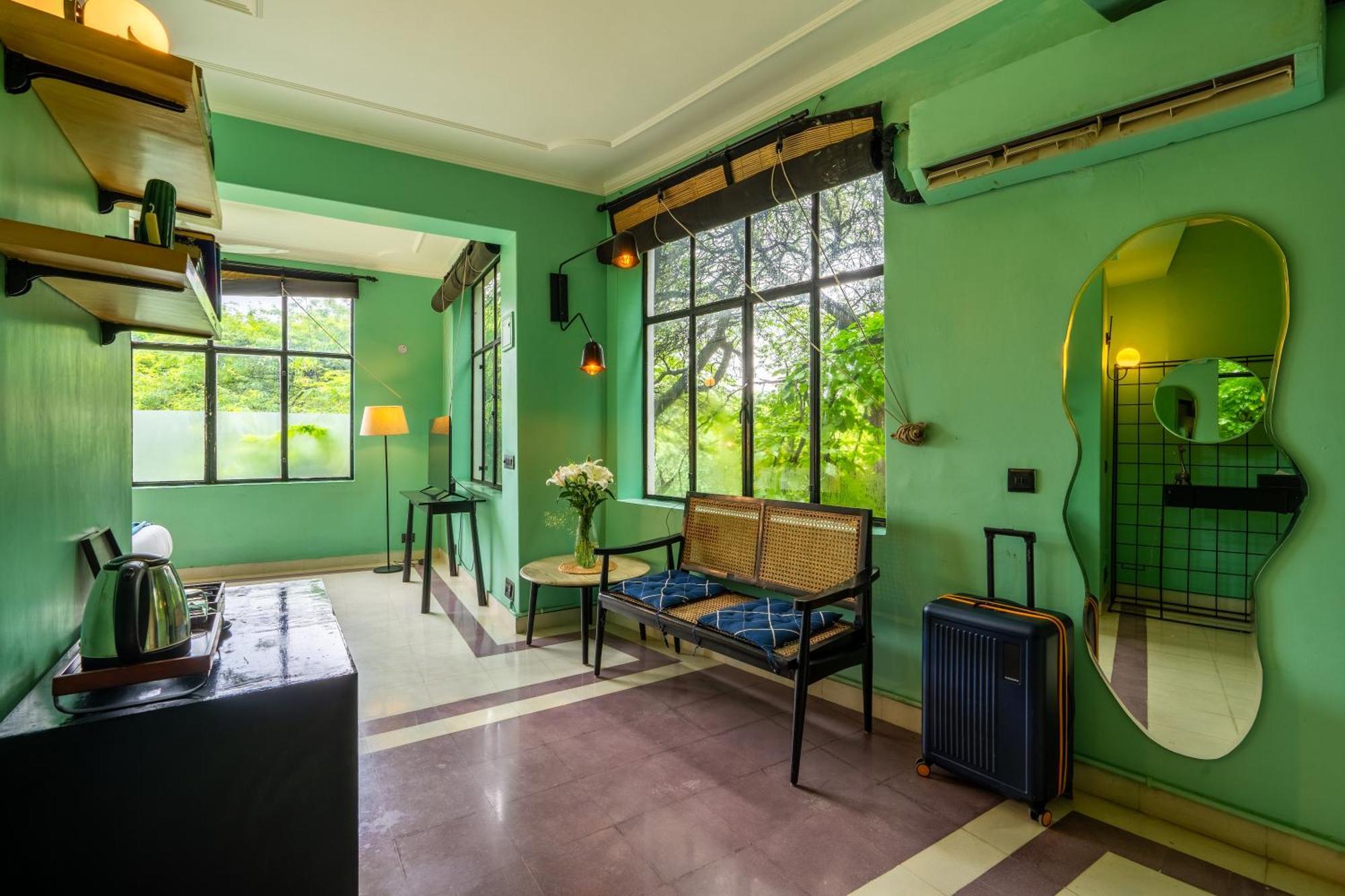 ניו דלהי Minimalist One Hauz Khas Village מראה חיצוני תמונה